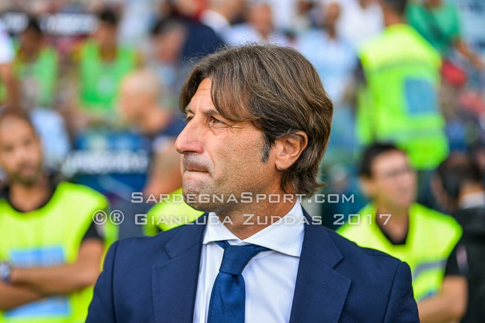 Massimo Rastelli, oramai ex tecnico del Cagliari