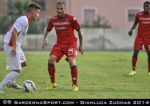 Francesco Pisano, vice-capitano rossoblù. Esordì in Serie A su volontà di Daniele Arrigoni (foto: SardegnaSport)