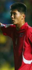 Han Kwang Song è il numero 9 della Nazionale di Pyongyang